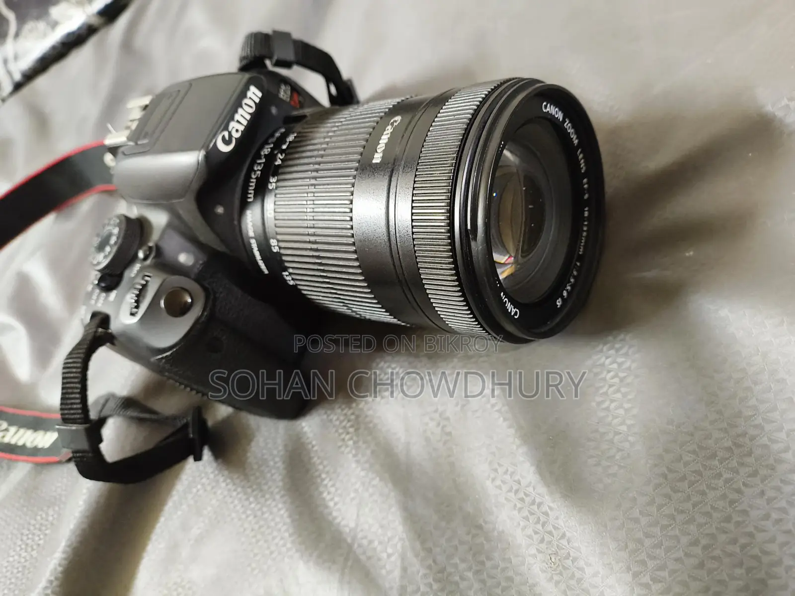 Canon Kiss X7i Camera with 18-135mm lens for sale.