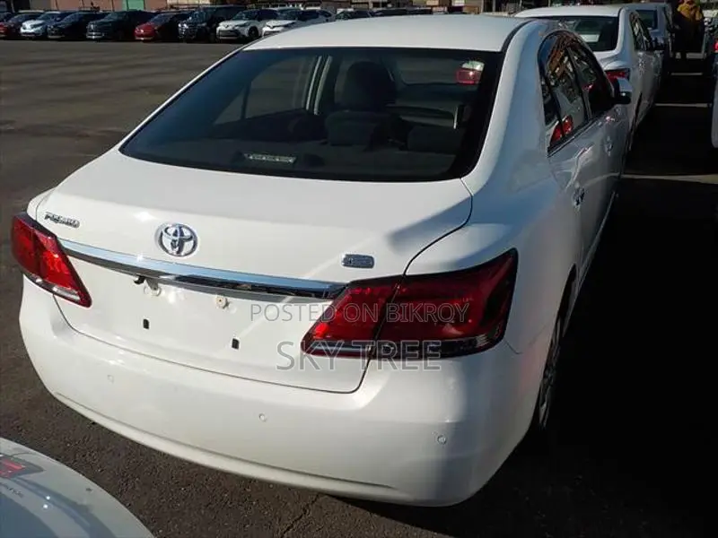 Toyota Premio F-L Package 2021