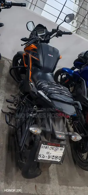 Honda Hornet 2020