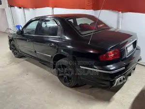 Hyundai 2004