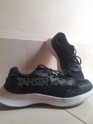 Sprint Apex Sneakers
