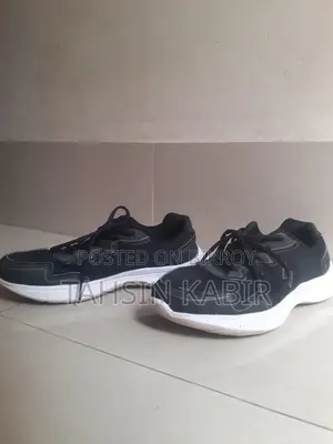 Sprint Apex Sneakers