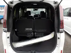 Toyota Esquire Gi Package 2021