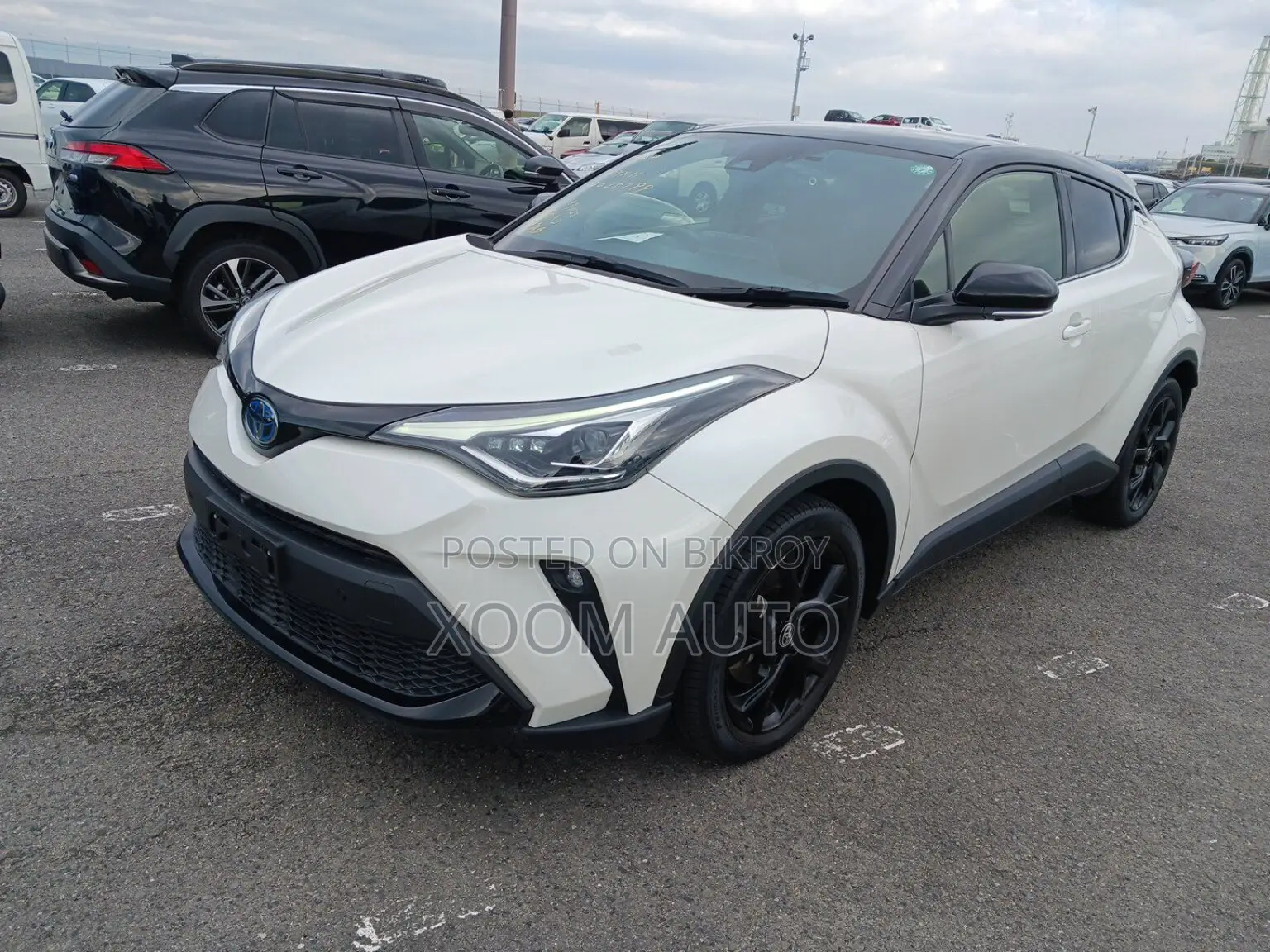 Toyota C-HR G MODE PEARL COLOR 2020