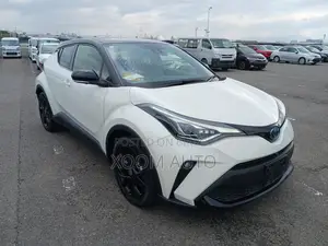 Toyota C-HR G MODE PEARL COLOR 2020