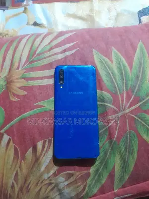 Samsung Galaxy A50 (Used) in Good Condition