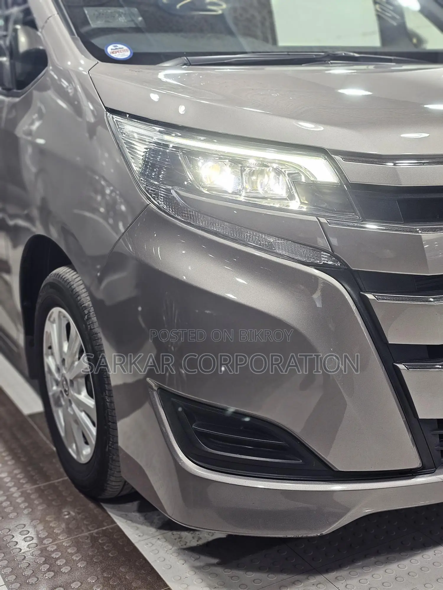 Toyota Noah X Package 2020