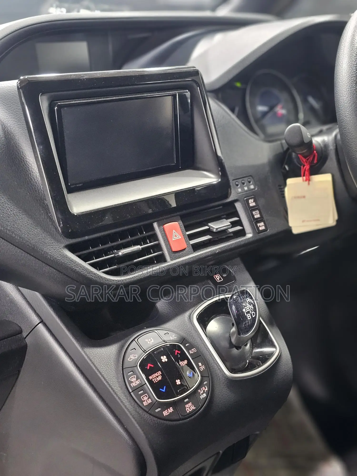 Toyota Noah X Package 2020