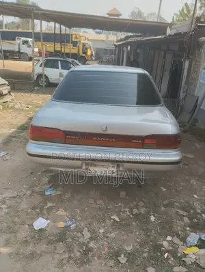Toyota Carina 1989