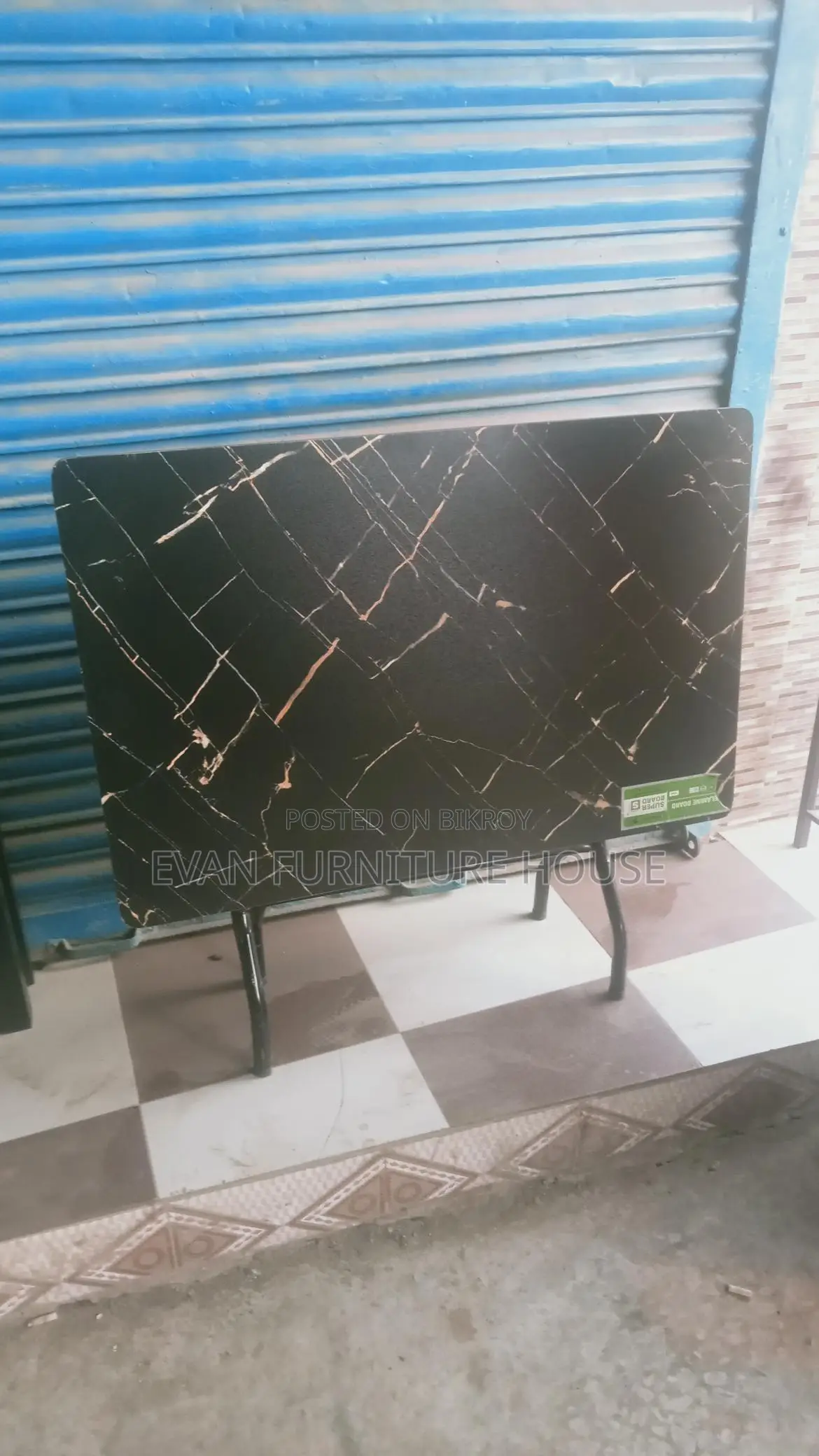 Folding Reading Table