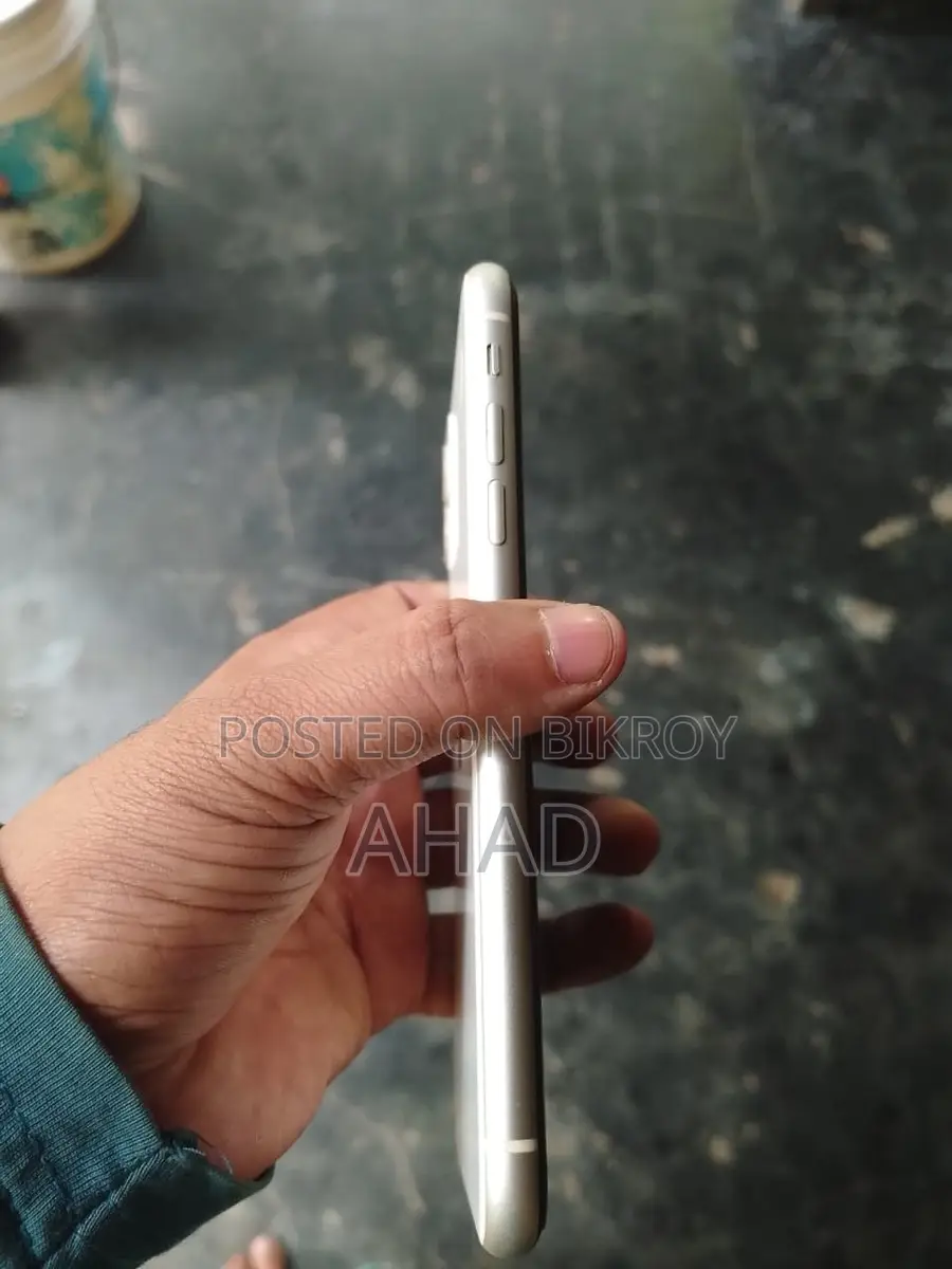 Apple iPhone 11 128 GB White