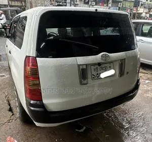 টয়োটা সাকসিড ইউএল পিকেজেড ২০১১