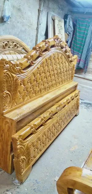১০০% সলিড আকাশী কাঠের খাট | টেকসই ও স্টাইলিশ ডিজাইন