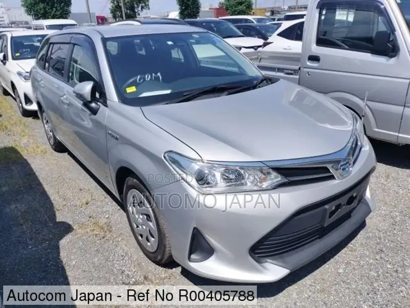 Toyota Fielder EX 2020