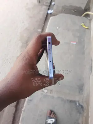 Xiaomi Redmi Note 13 . (Used)