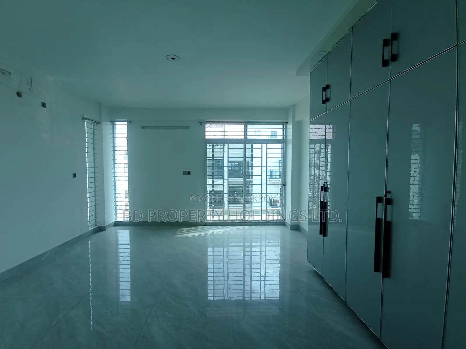 4bdrm Apartment in Basundhara for rent