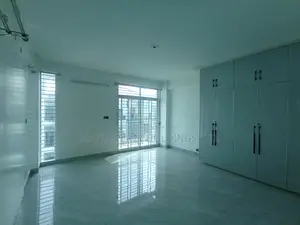 4bdrm Apartment in Basundhara for rent