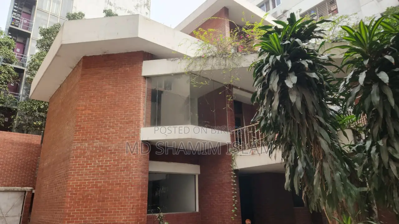 Duplex House