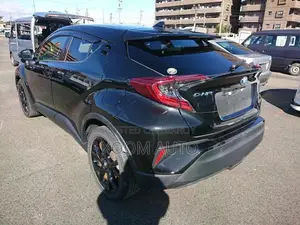 Toyota C-HR G MODE BLACK COLOR 2019