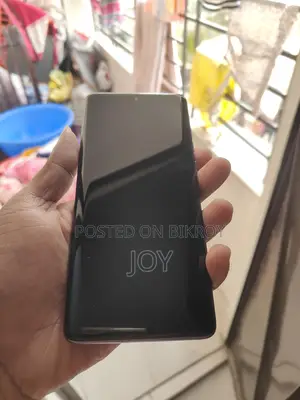 Motorola 60 Fusion Display