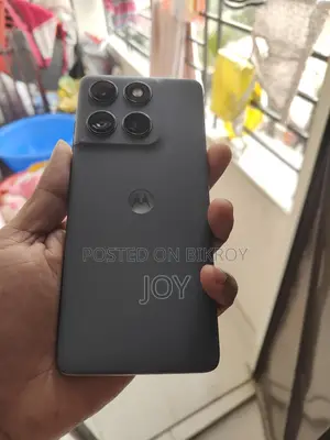Motorola 60 Fusion Display