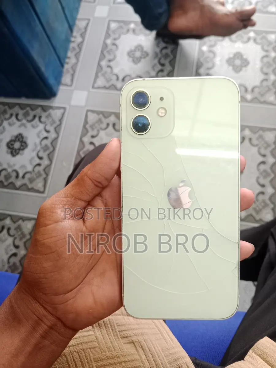Apple iPhone 12 . (Used)