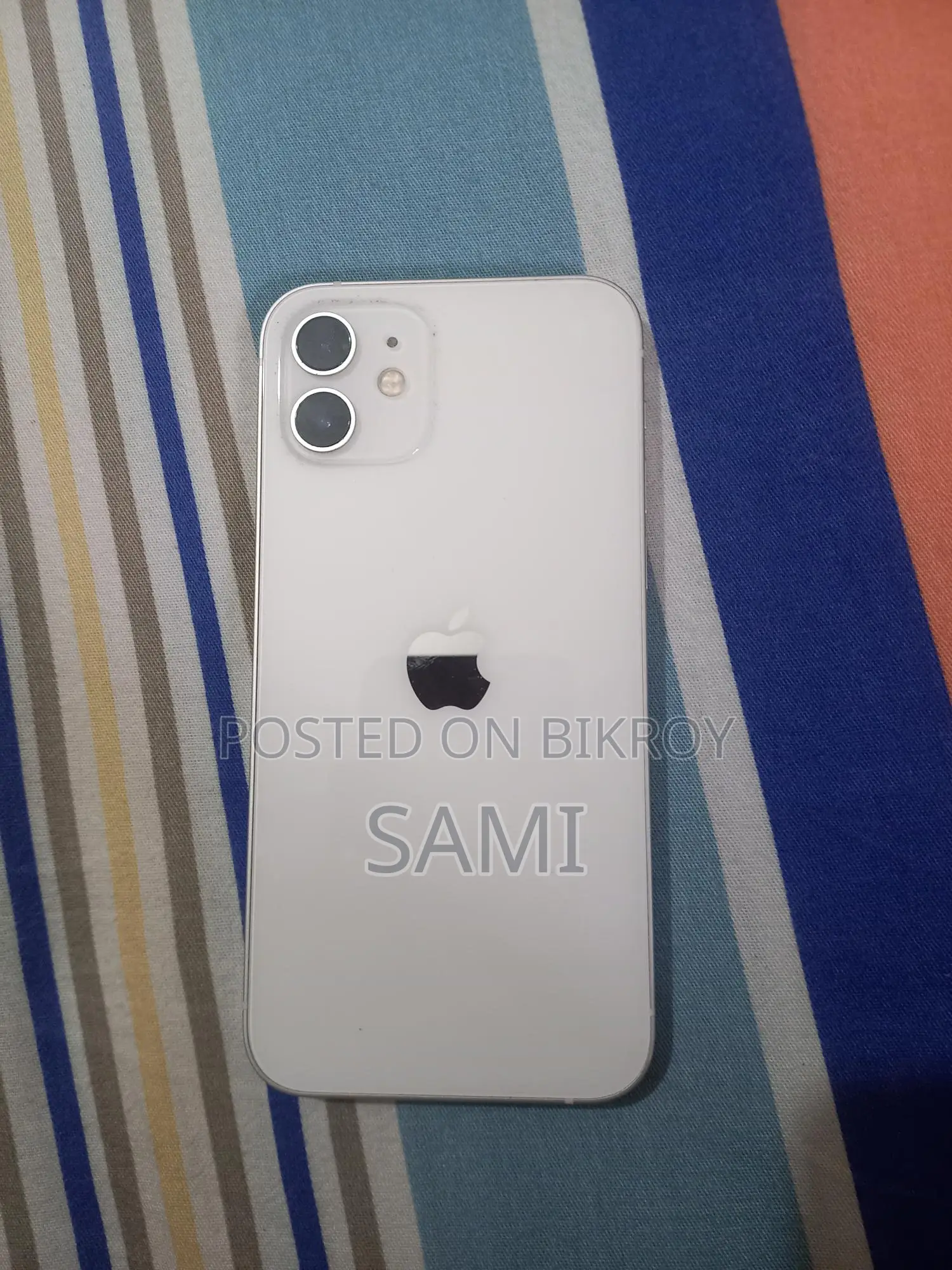 Apple iPhone 12 . (Used)