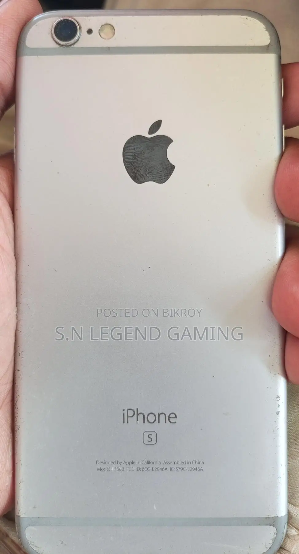 Apple iPhone 6S (Used)