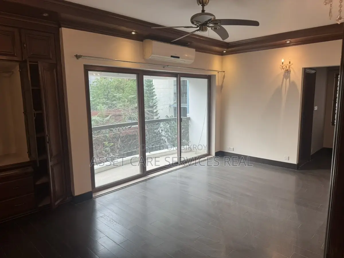 Exclusive Residential complex North Gulshan-2