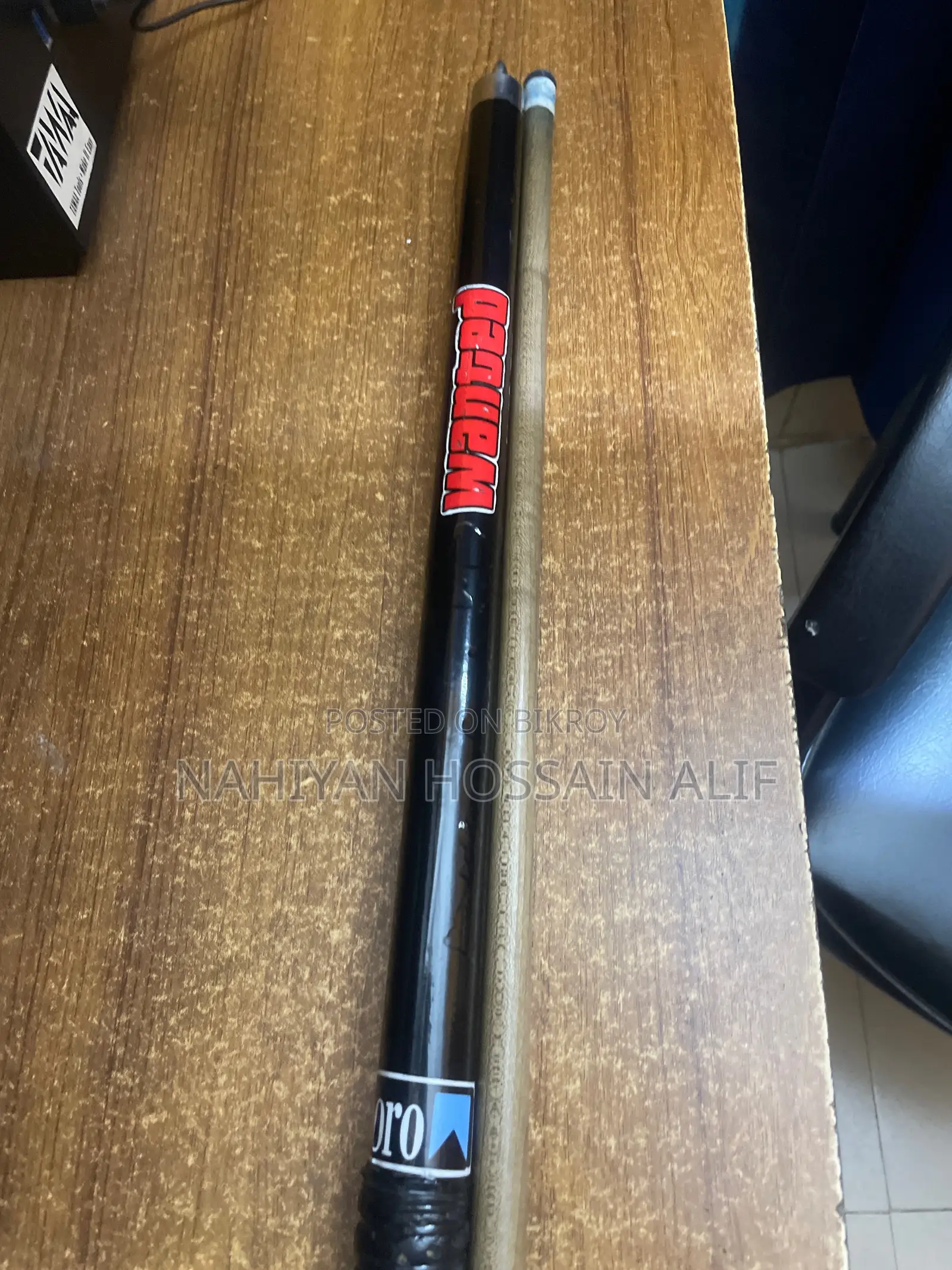 Pool Cue Full Black Master Cue..