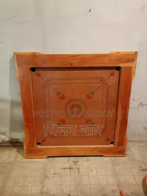 Carrom Board for Sale (Looks New)