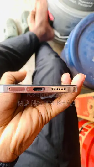 ভিভো ভি৫০ (ইউজড)