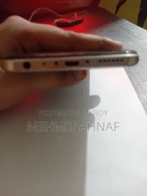 Vivo Y19 (Used)