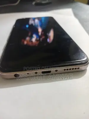 Vivo Y19 (Used)