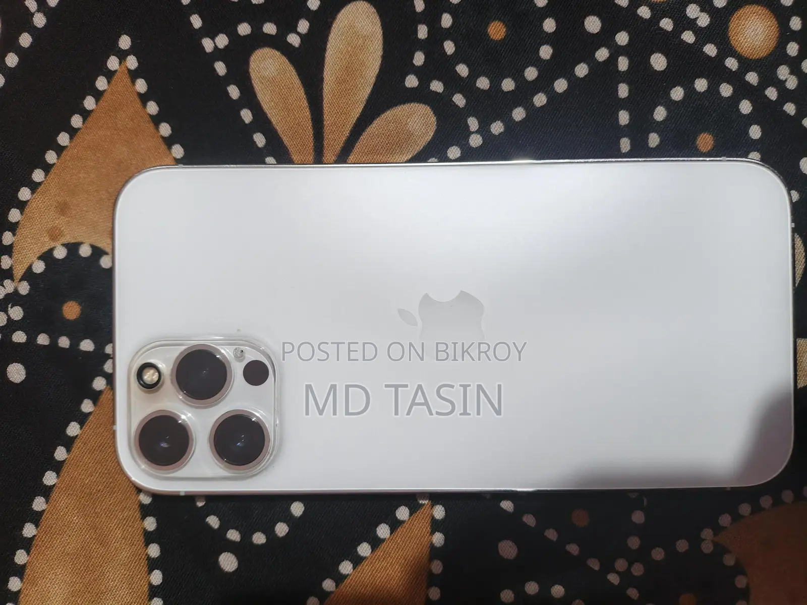 Apple iPhone 12 Pro Max . (Used)