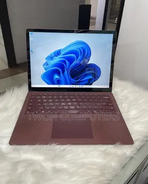 ঈদ স্পেশাল অফার Microsoft Surface Laptop 2 Core I5-8th 8/256 Genaretion