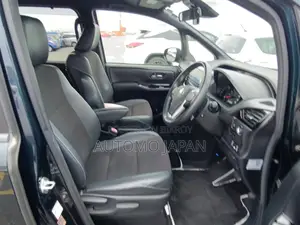 Toyota Noah Si WXB 2020