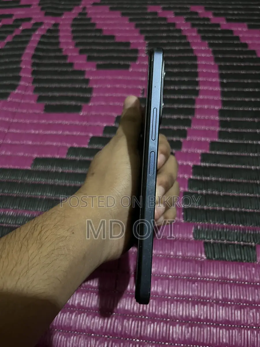 Vivo Y35 8/128 (Used)