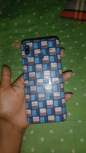 Samsung Galaxy A20 (Used)