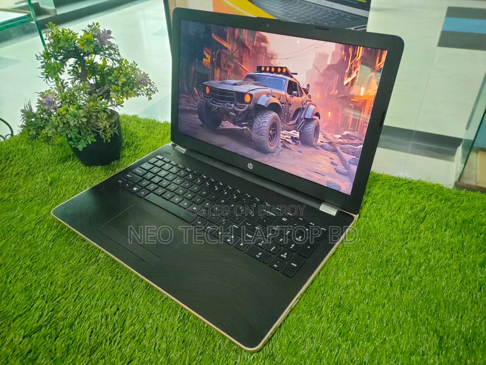 Ramadan Offer: HP Core i5 7th Gen, 8GB RAM, 256GB SSD, 15.6-inch