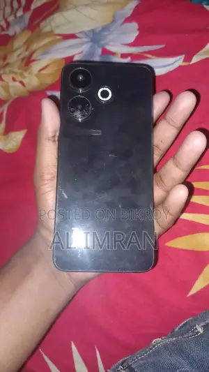 Xiaomi 13 6-128 (Used)