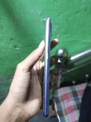 Vivo V20 (Used)