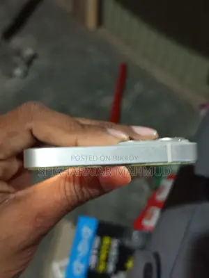 Apple iPhone 13 . (Used)