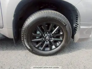 Toyota Prado TX-L BLACK EDI 5 GRD 2022