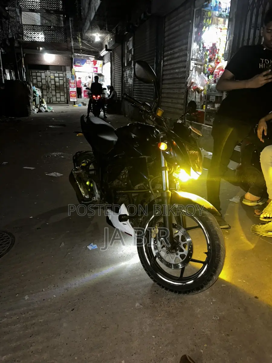 Suzuki Gixxer Monotone 2016