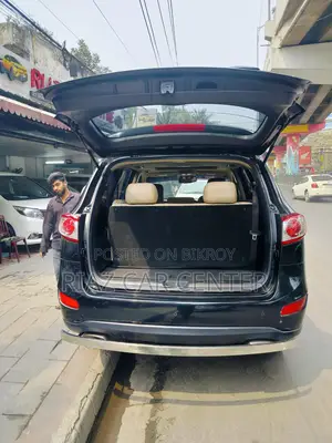 Hyundai Santa Fe 2011
