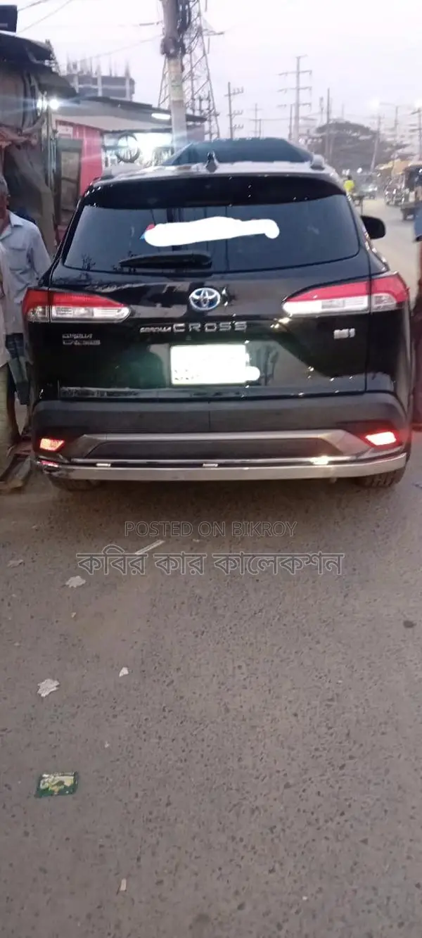 Toyota Corolla Cross hybrid 2022