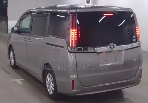 Toyota Noah X PKG 1 DOOR POWER 2020