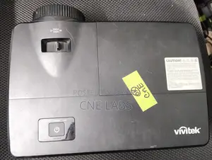ViVitek DS234 DLP Projector