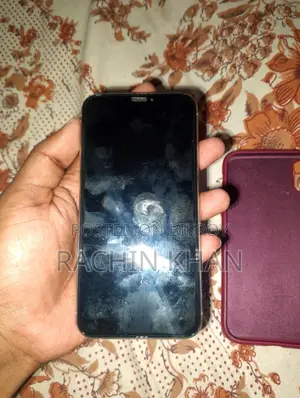 Apple iPhone XS Display Change (Used)